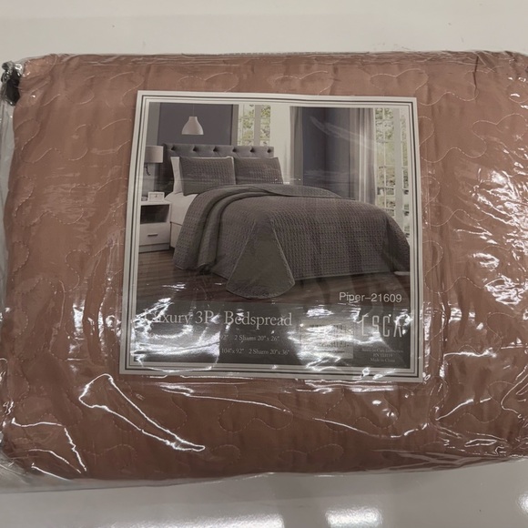 NWT ESCA Light Pink Quilt Set - Picture 3 of 4